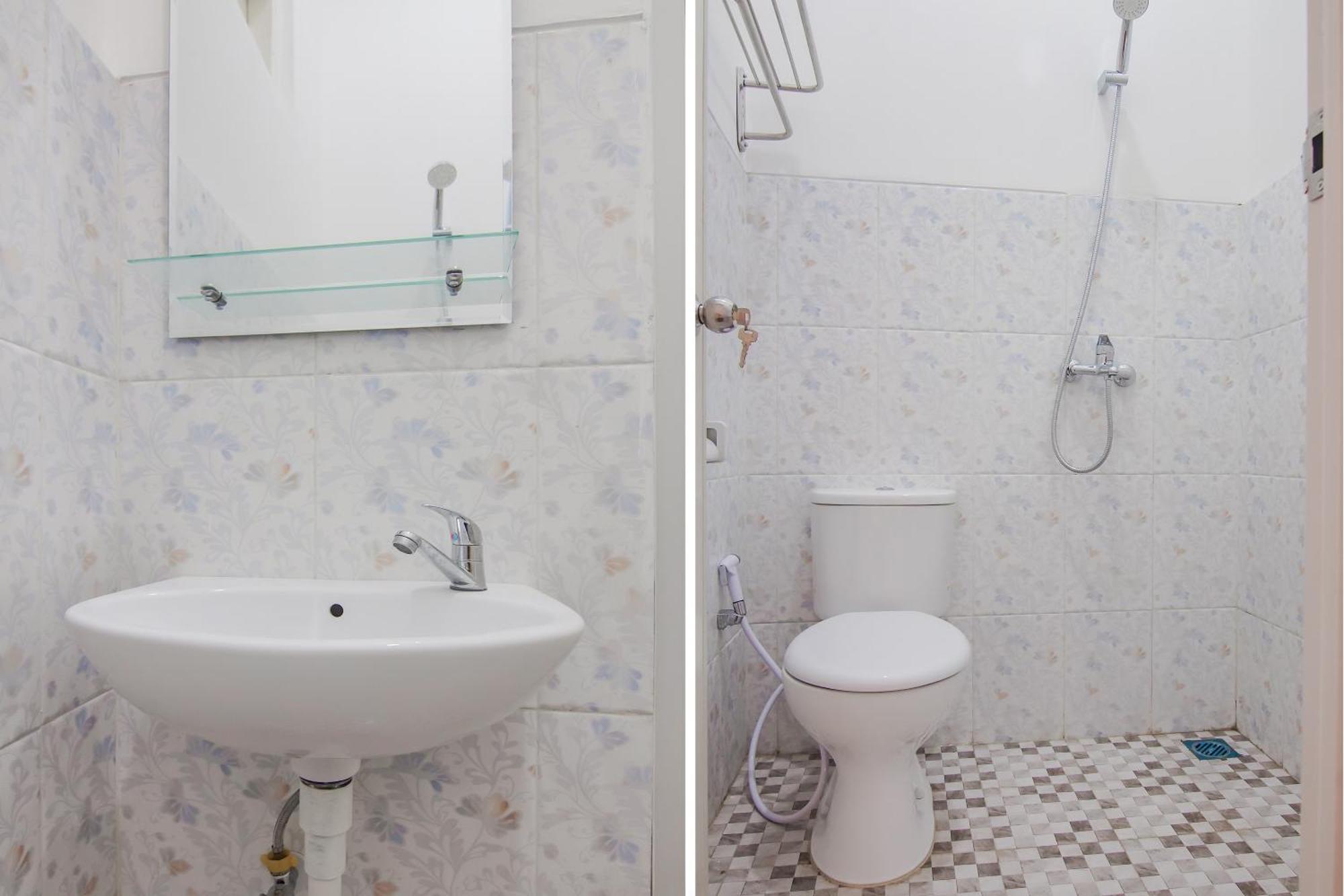 Отель Super Oyo Capital O 90342 Kemang Garden Джакарта Экстерьер фото